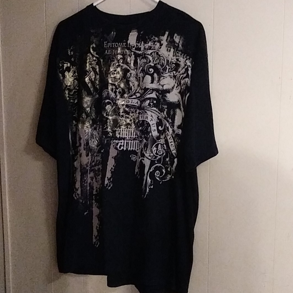 Men's tshirt